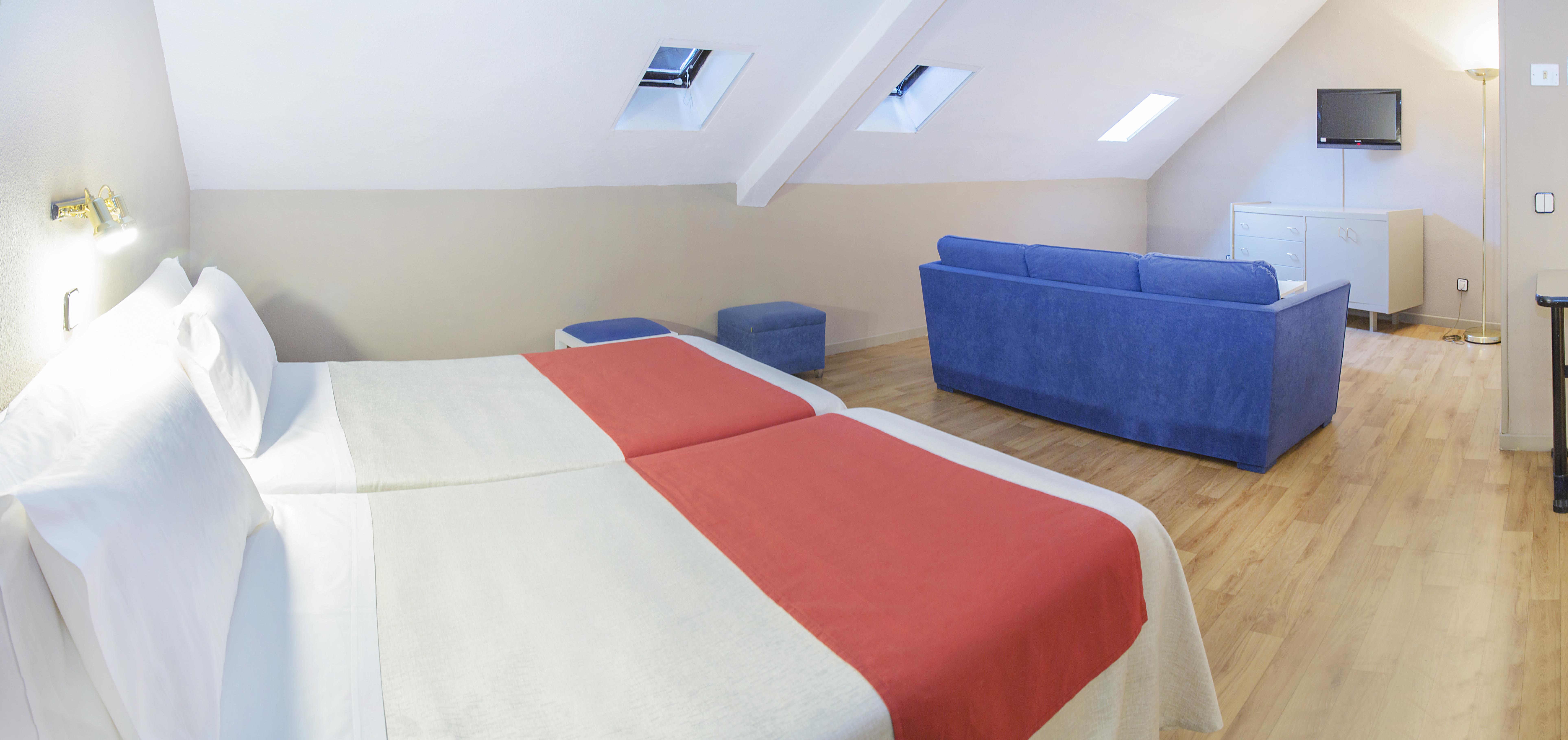 อพาร์ตโฮเทล ตริบูนัล Aparthotel มาดริด ภายนอก รูปภาพ