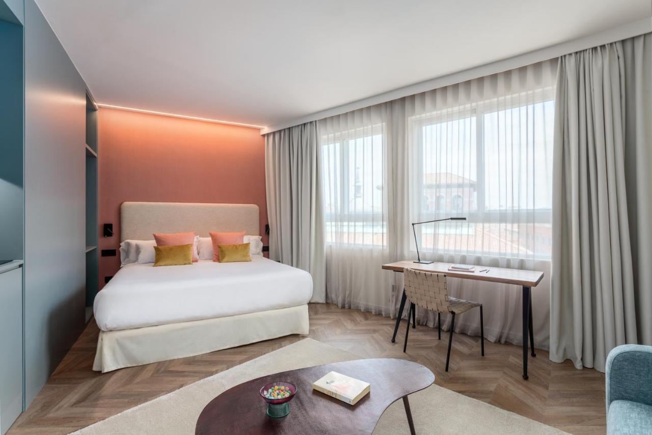 อพาร์ตโฮเทล ตริบูนัล Aparthotel มาดริด ภายนอก รูปภาพ