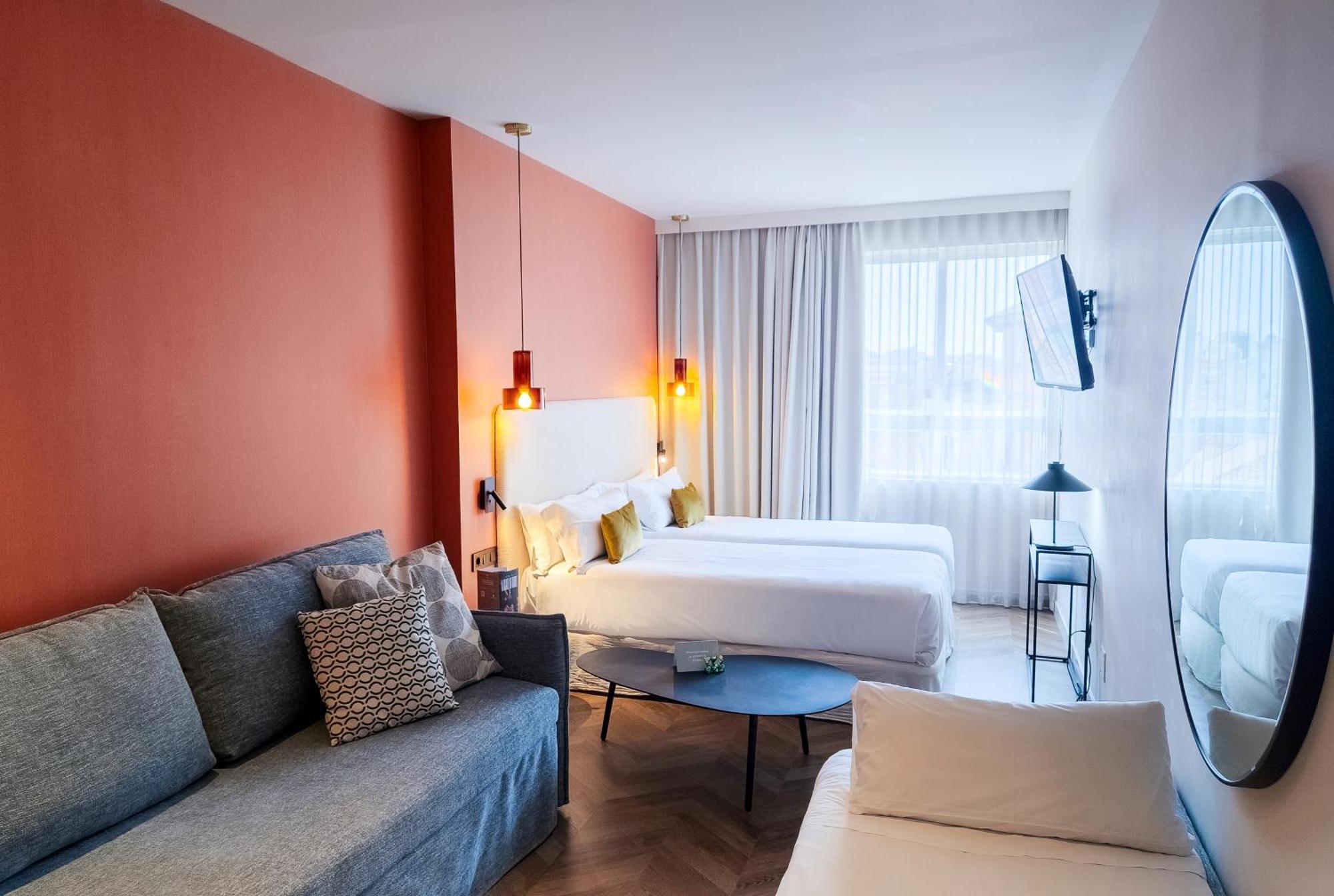 อพาร์ตโฮเทล ตริบูนัล Aparthotel มาดริด ภายนอก รูปภาพ