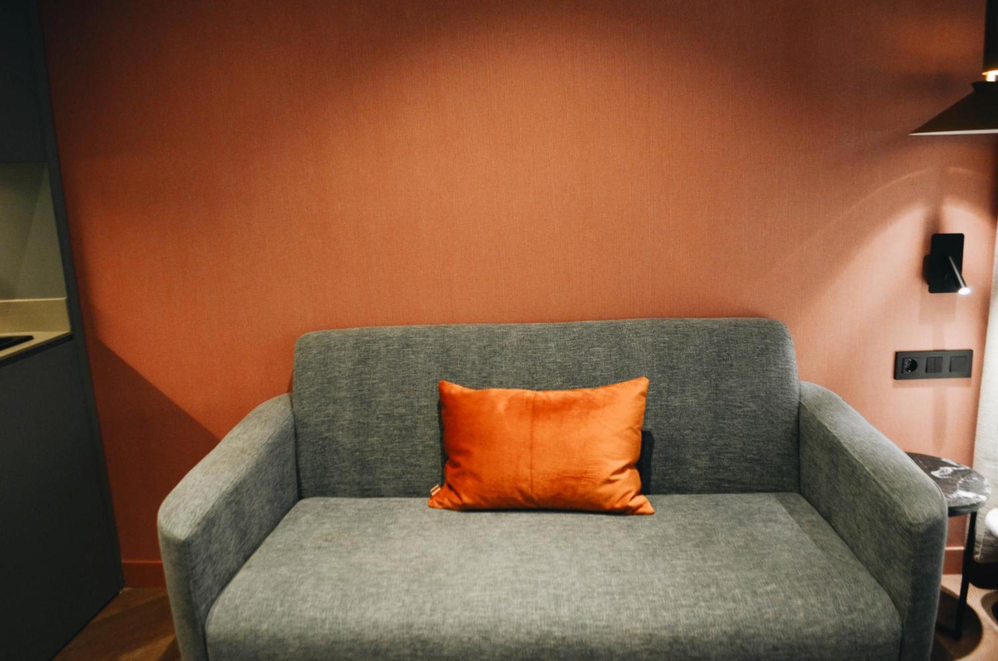 อพาร์ตโฮเทล ตริบูนัล Aparthotel มาดริด ภายนอก รูปภาพ